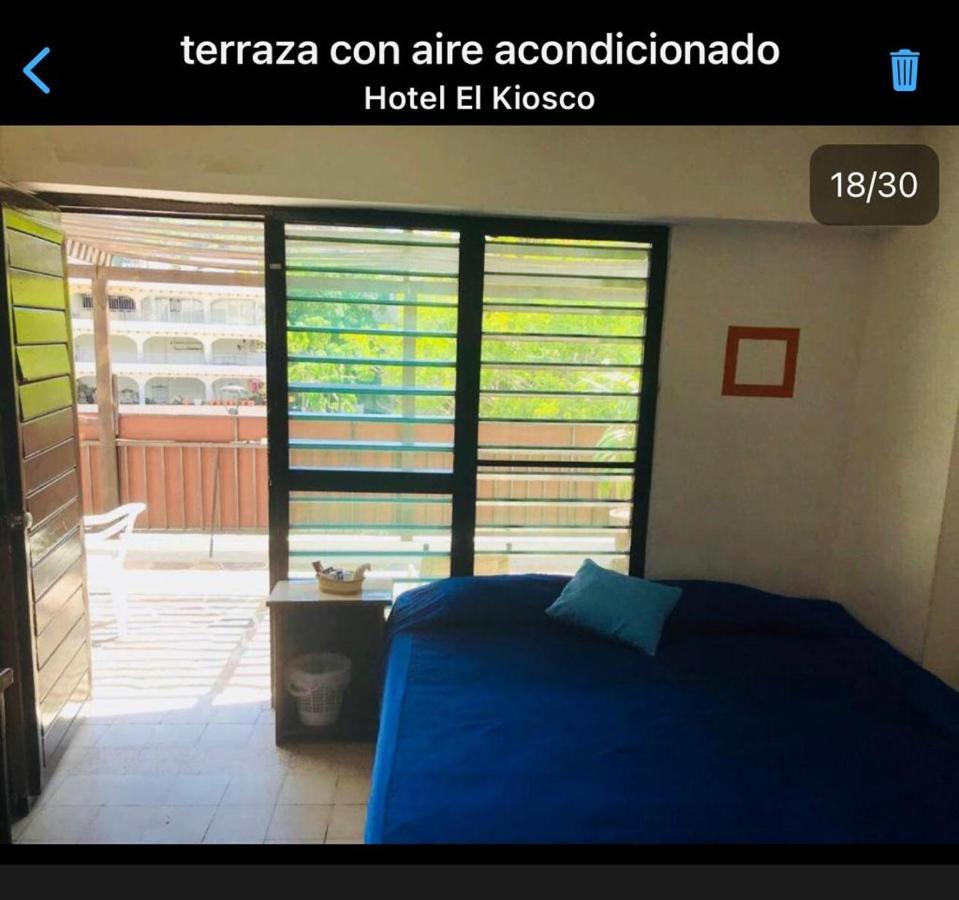 Hotel Zocalo Abuelos Acapulco Exterior foto