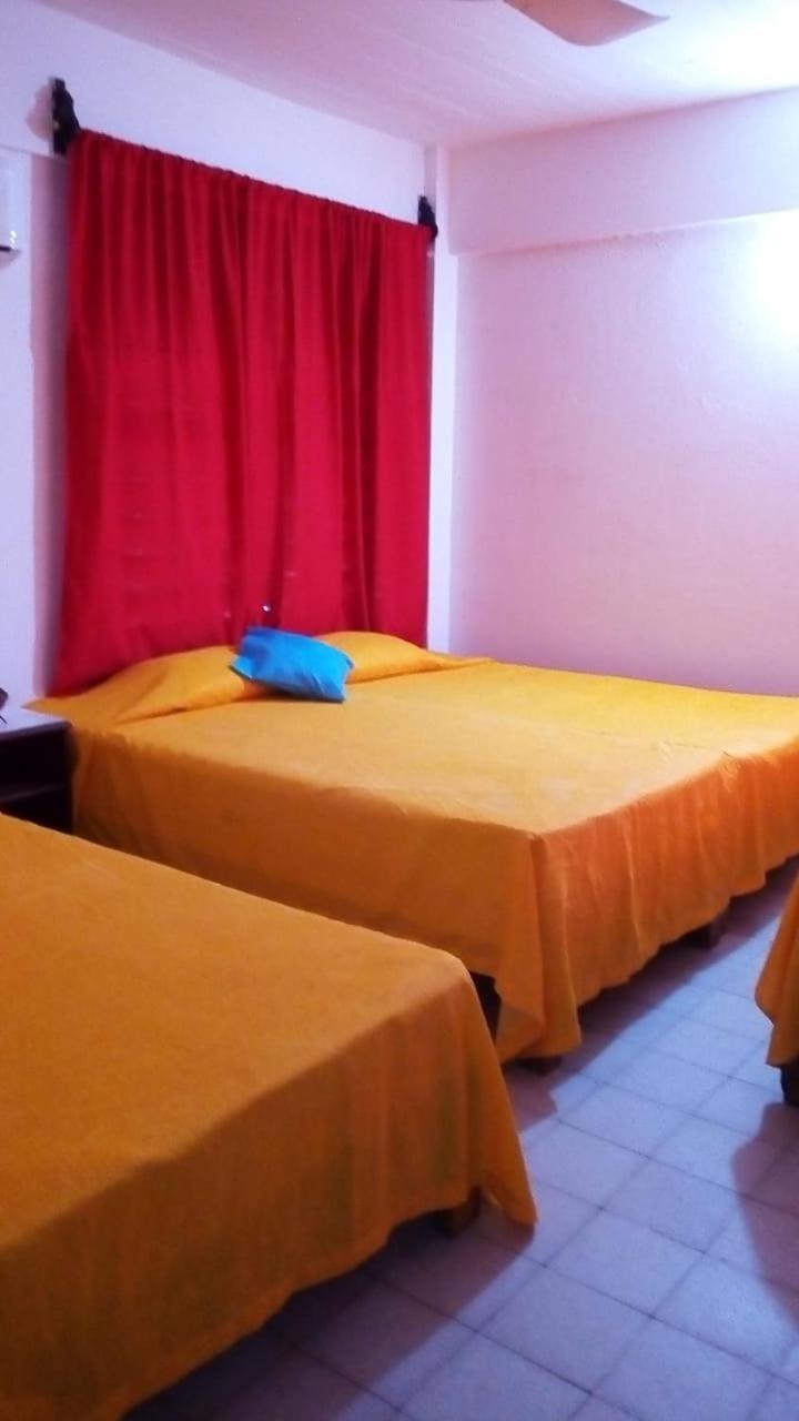 Hotel Zocalo Abuelos Acapulco Exterior foto